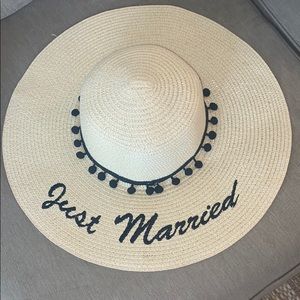 Just married sun hat